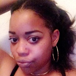 Meet your Posher, Shamonda