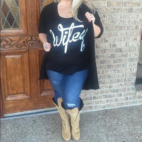 🔥1 HOUR SALE🔥•Wifey Tank• - Picture 2 of 4