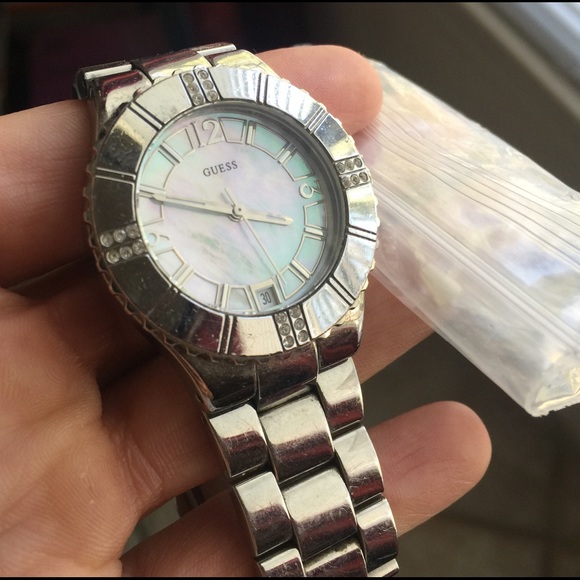 Guess watch 🤗