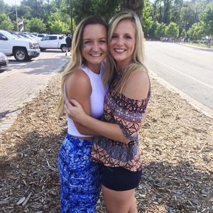 Meet your Posher, Lindsey