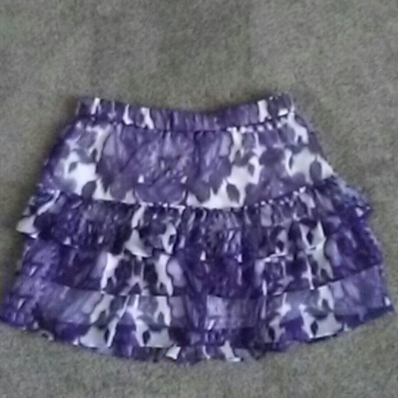 Express purple and white skirt small - Picture 2 of 3