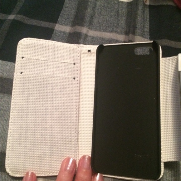 iPhone 5 case with card holders - Picture 2 of 3