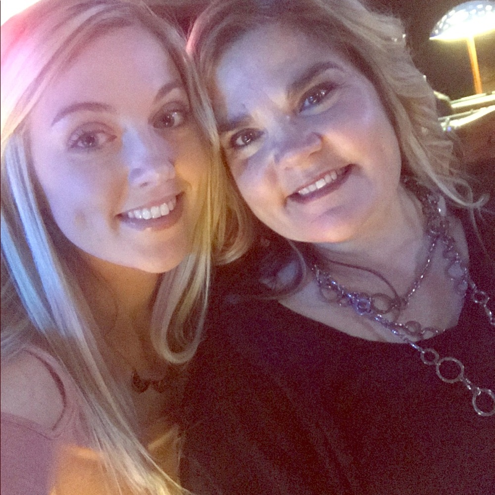 Meet your Posher, Tiffanie