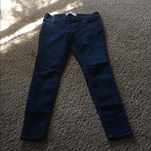 Hollister size 7 super skinny jeans