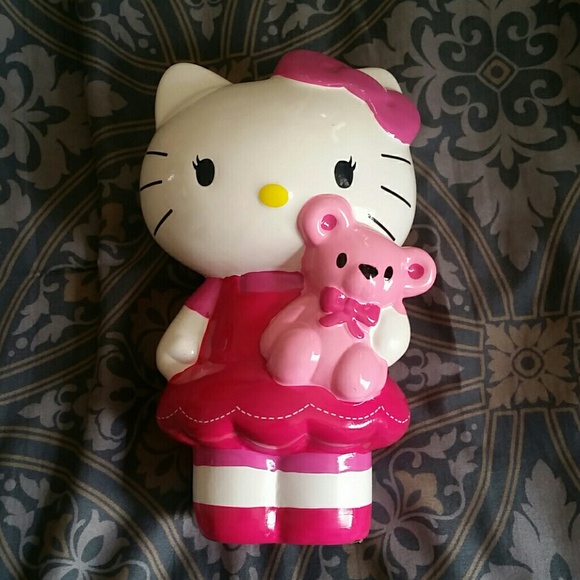 LAST CHANCE Hello kitty bank
