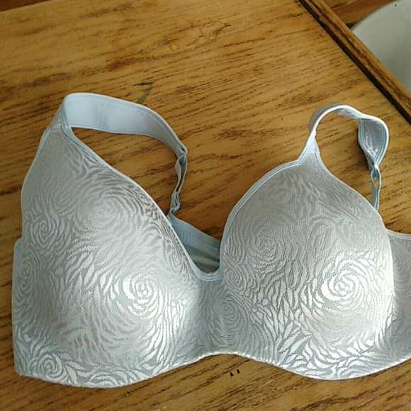 Izod 42 D Bra Pale Blue textured fab