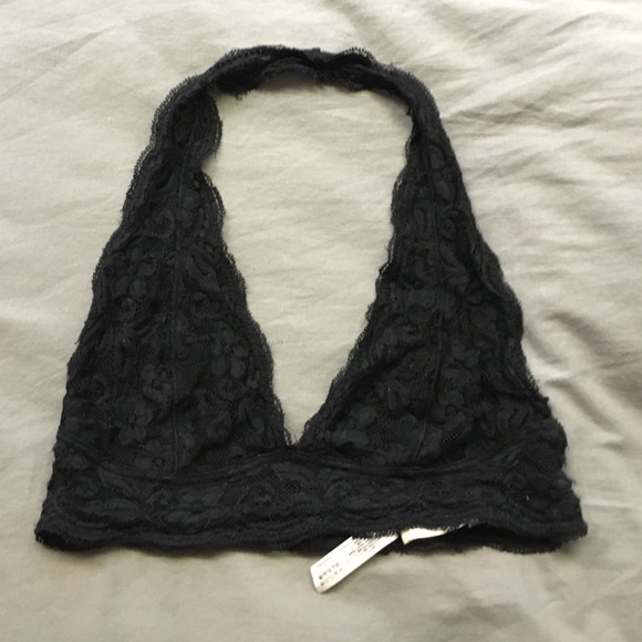 urban outfitters black bralette