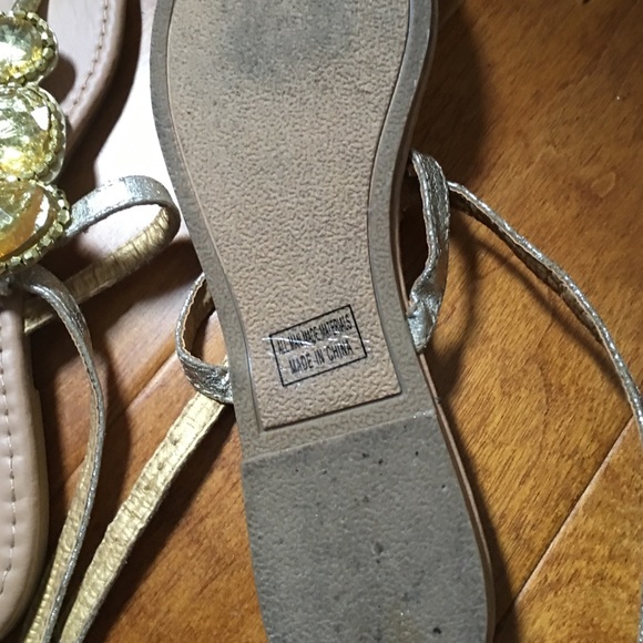 Shoes - Picture 2 of 2