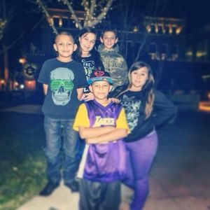 Meet your Posher, Sharon