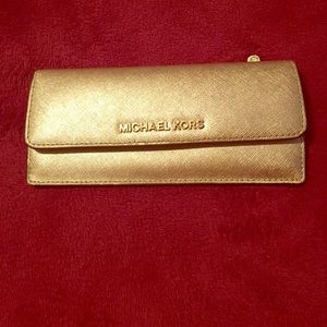 Rose Gold authentic MK wallet