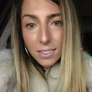 Meet your Posher, Cecilee