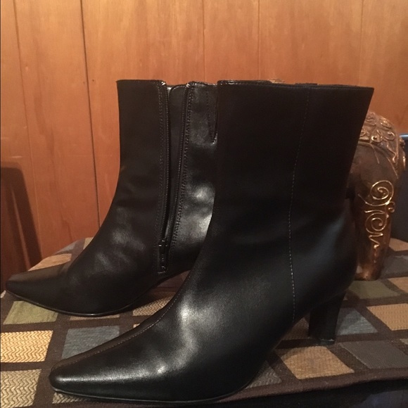 Coup D'eat Black leather boots, great condition - Picture 1 of 4