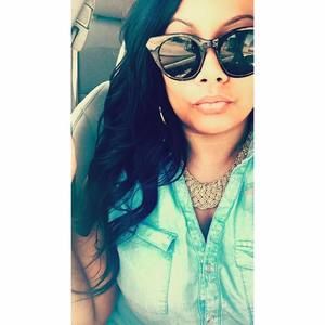 Meet your Posher, Kelli