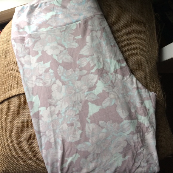 TC Lularoe Leggings
