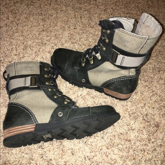 Sorel Major Carly boots