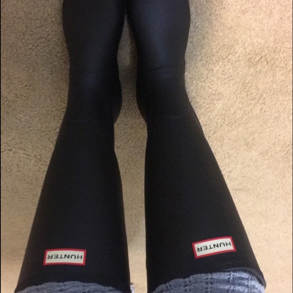 $120 on merc! ADJUSTABLE BACK hunters - Picture 2 of 4