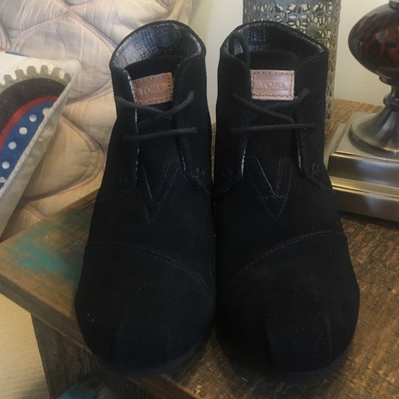 Toms booties