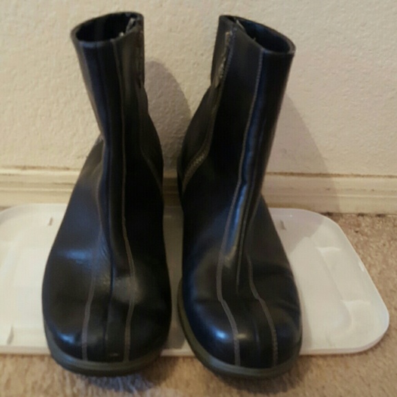 Woman Boots