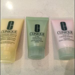 New Clinique moisturizing, Rinse cleanser & scrub