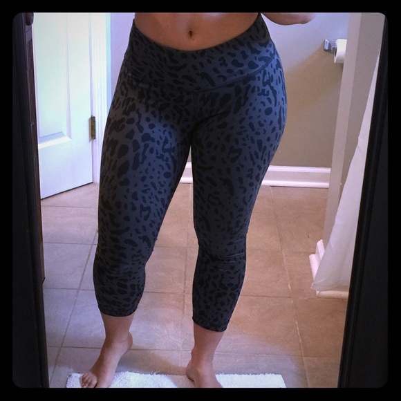 Lululemon crop pants, animal print, size 2