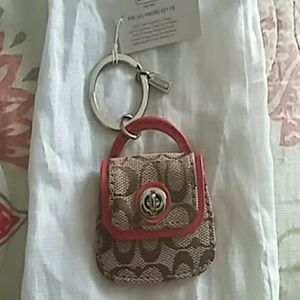 Small handbag coach keychain