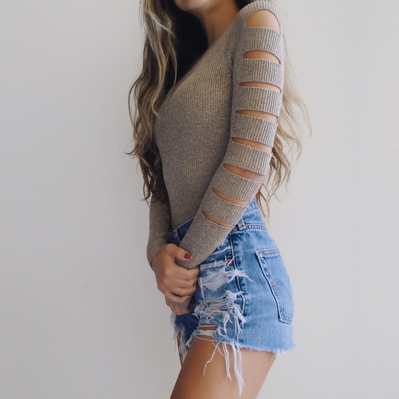 Sweaters - SOLD OUT ❌ Skylar Cutout Bodysuit