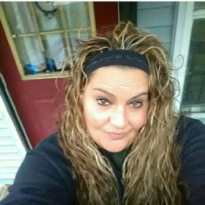 Meet your Posher, Chrissy