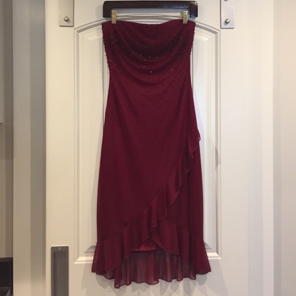 Maroon ruffle-hem, beaded cocktail dress. Size M.