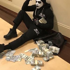 Meet your Posher, Brick