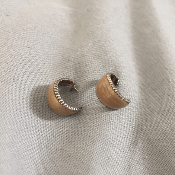 Earring Set - Picture 3 of 4