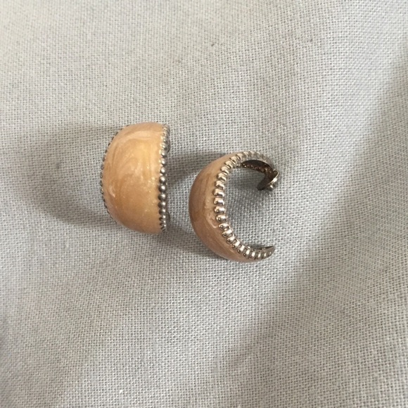 Earring Set - Picture 4 of 4