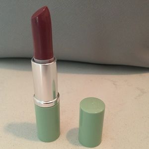 Clinique new a different grape lipstick