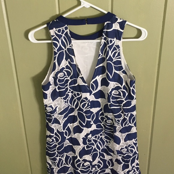 Blue flower pattern lace dress - Picture 3 of 3