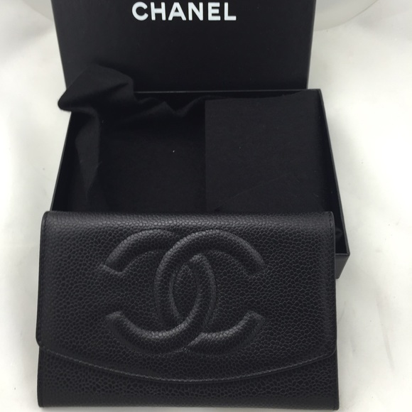 CHANEL Handbags - Authentic Chanel Wallet/Change Purse!