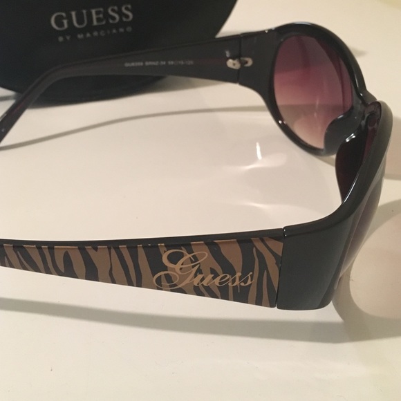Guess sunglasses - Picture 2 of 4