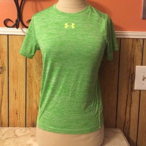 Under armour top🔴