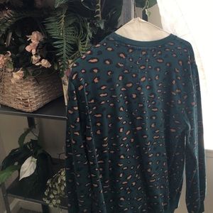 Cheetah spotted sweater