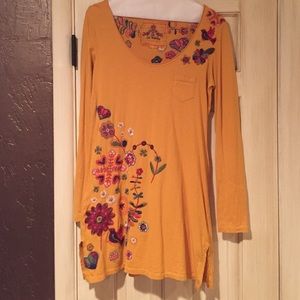 Johnny was cotton tunic top