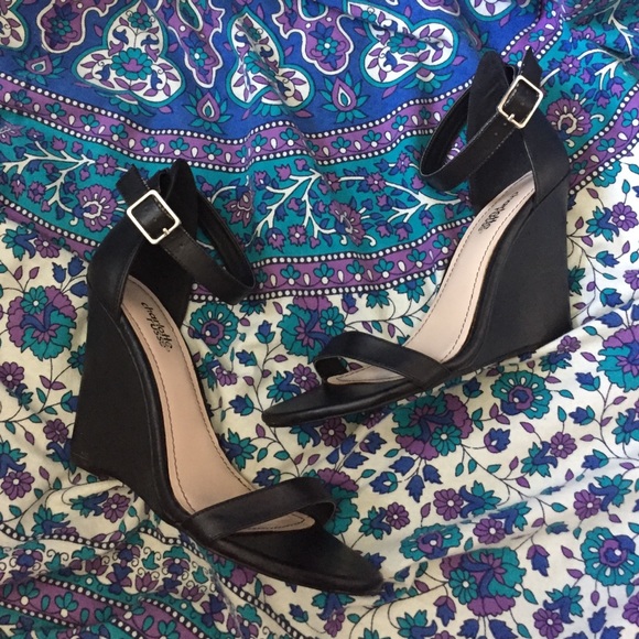 Charlotte Russe strappy wedges