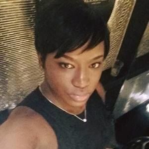 Meet your Posher, April