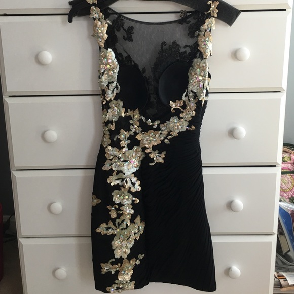 Homecoming dress - Picture 4 of 6