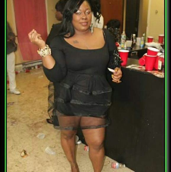 Puffy Betsey Johnson dress... - Picture 4 of 4