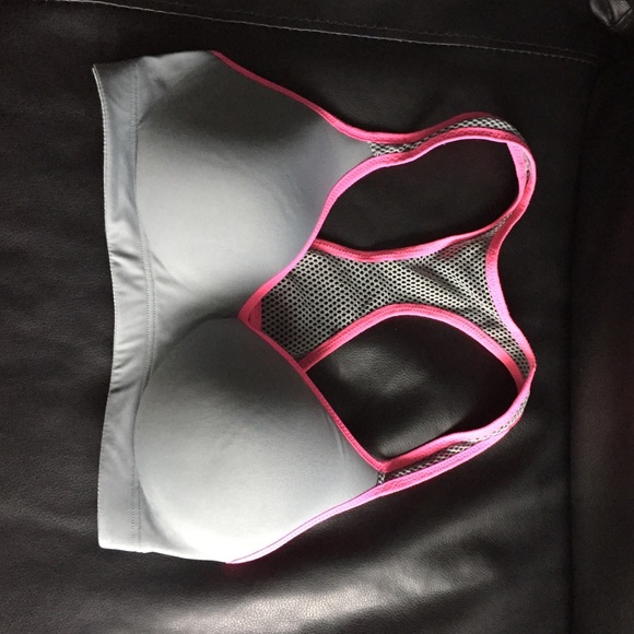 VS Pink sports bra