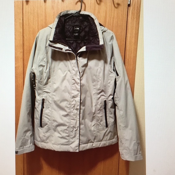 North Face Hyvent jacket size L