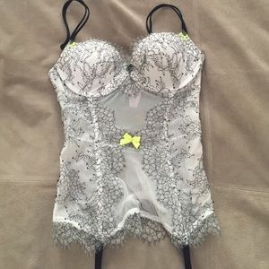 Victoria's Secret corset new with tags