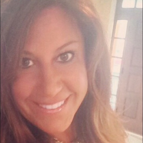 Meet your Posher, Sharyn - Picture 1 of 1