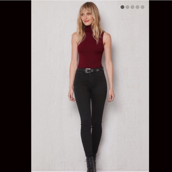 Black Super High Rise Bullhead Jeans