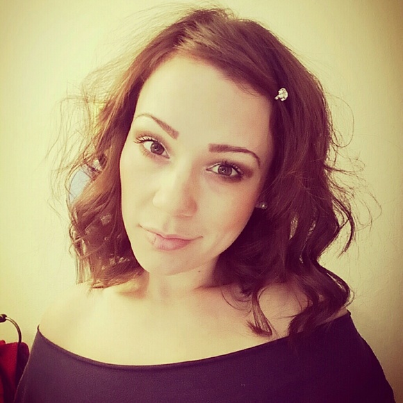 Meet your Posher, Crystal - Picture 1 of 1