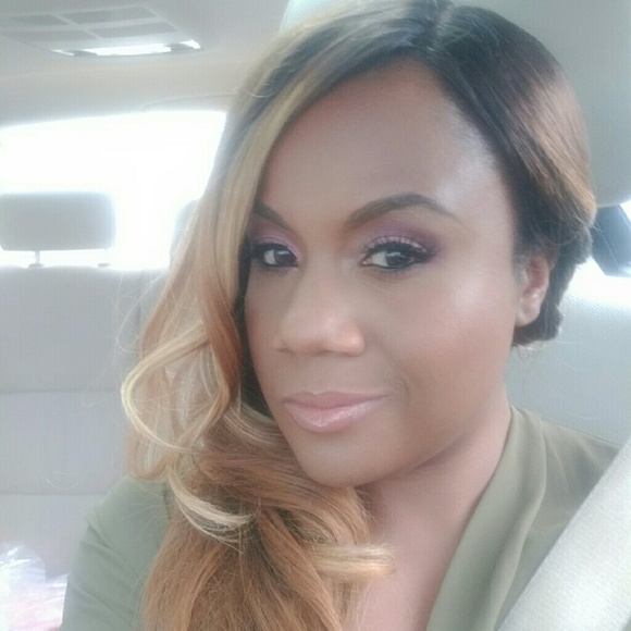Meet your Posher, Ashanti