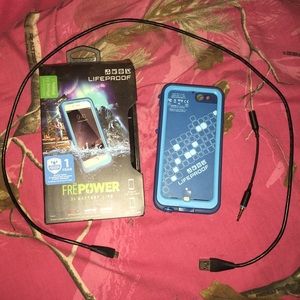 Lifeproof Charging Case